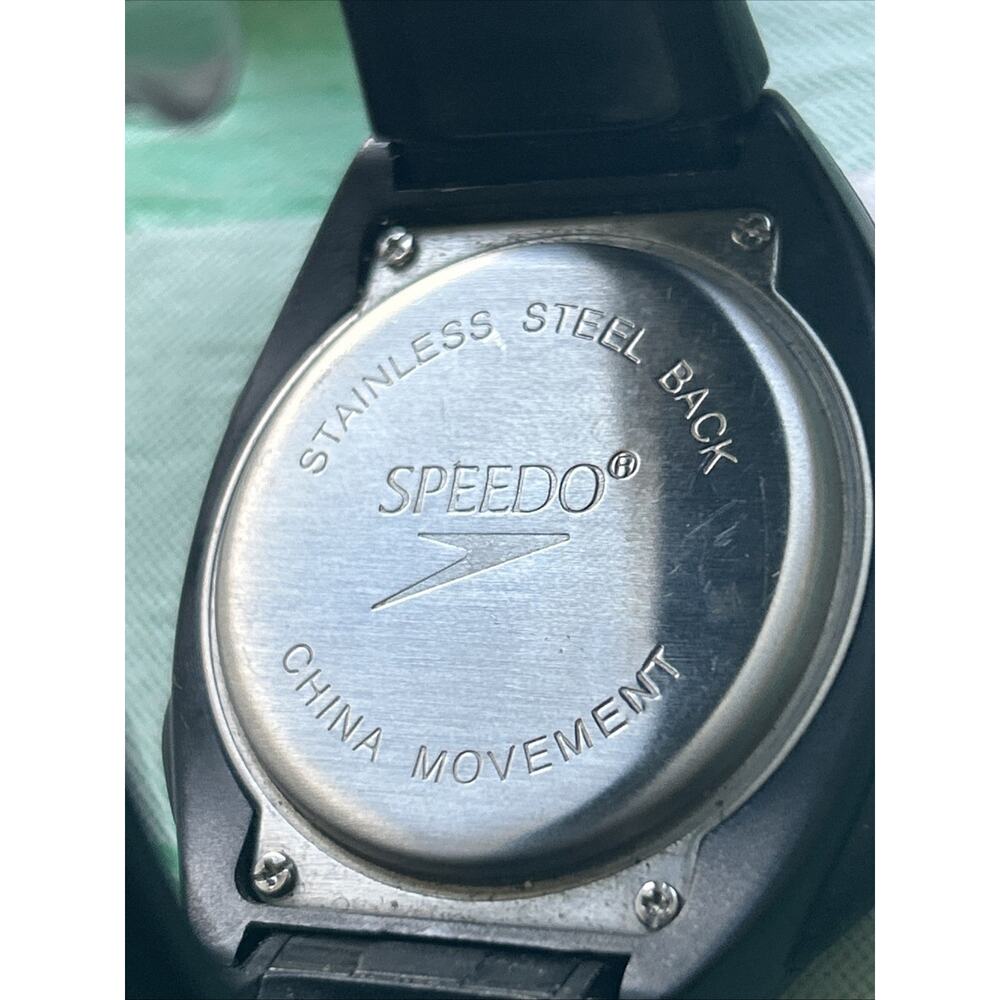 Speedo Multifunction Digital Watch - Picture 3 of 5
